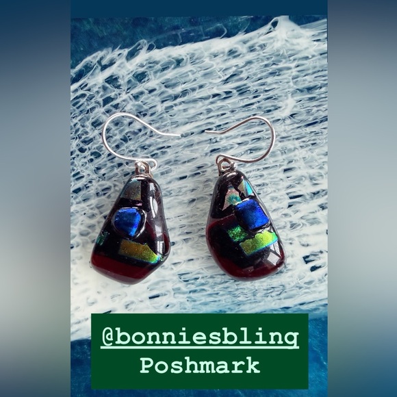 Bonnie’s Bling One of a Kind Fused Glass Jewelry and Accessories to Wear. - Picture 9 of 16